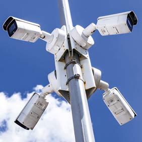 eks Engel präsentiert die pe-light Produktfamilie auf der Security Essen 2026
